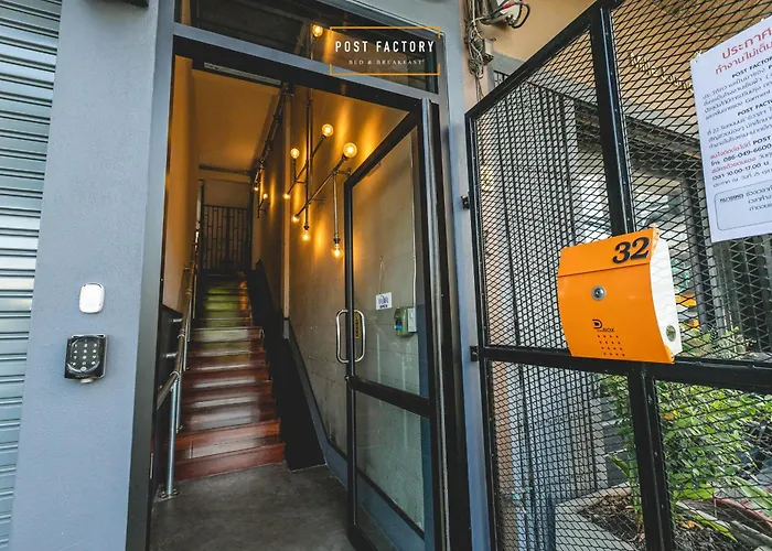 Post Factory Couette-café Bangkok
